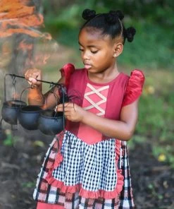 Evie's Closet Clothing Fairytale Dreamers I Smell Children