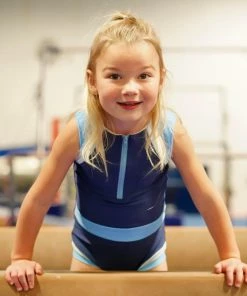 Evie's Studio Sporty Blue Leo