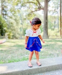 Evie's Closet Clothing Fairytale Dreamers Strong Dreamer