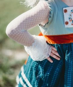 Evie's Closet Clothing Fall & Winter Ivory Lace Layering Shirt