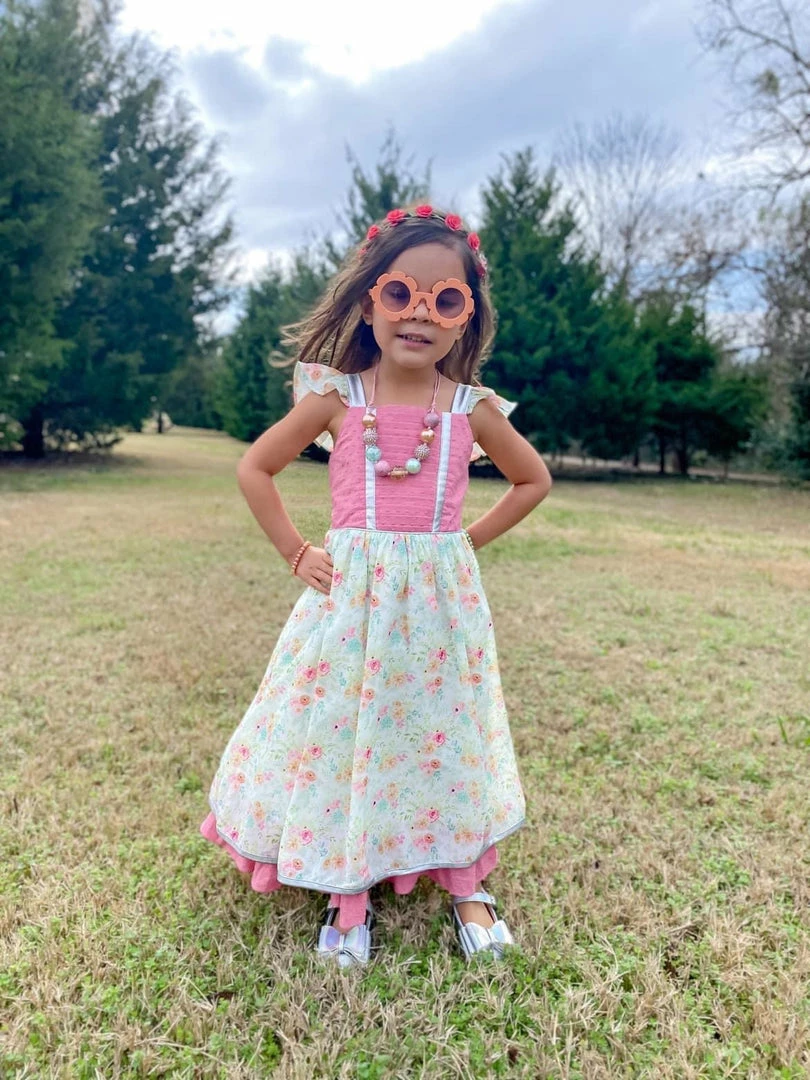 Budget ๐ Evie's Closet Clothing Coral Floral Maxi ๐ Dress Spring & ๐ Summer ๐ 1 Evie's Closet Clothing Coral Floral Maxi Dress Spring & Summer