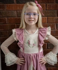 Evie's Closet Clothing Fall & Winter Ivory Lace Layering Shirt