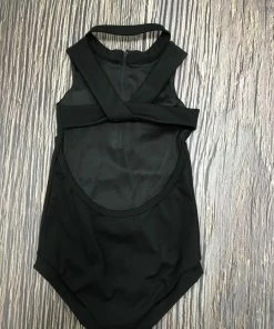 Evie's Studio Onyx Sporty Zipper Leo