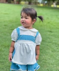 Evie's Closet Clothing Village Dreamer